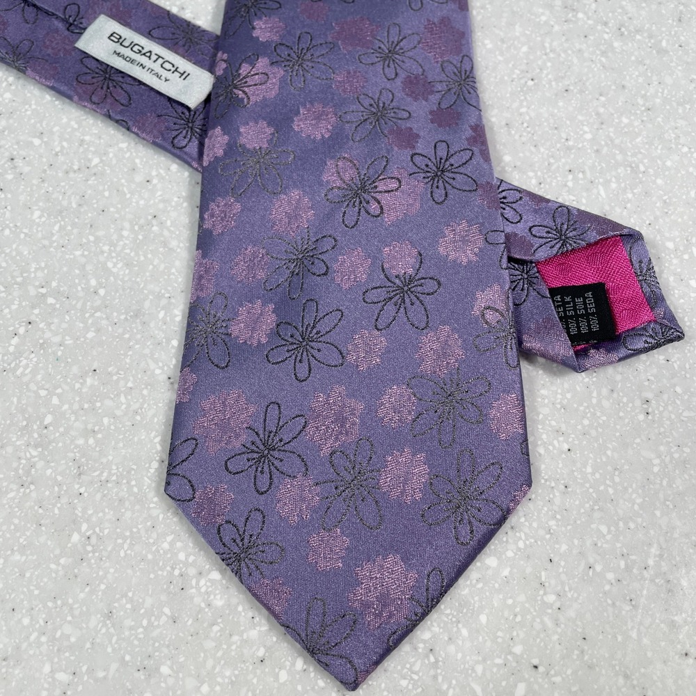 Bugatchi Mens Purple Floral 100% Silk Necktie Made in Italy Lavender Flower Tie